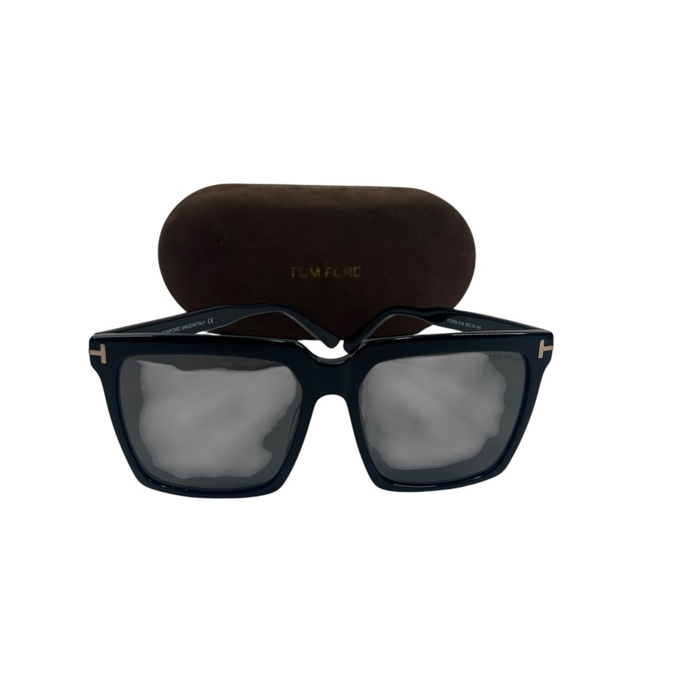 Tom Ford FT0764 01A Black Square Sunglasses Made in Italy Designer Eyewear